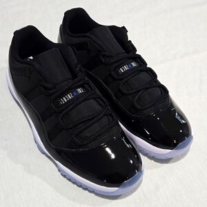 Air Jordan 11 Retro Low "SPACE JAM"